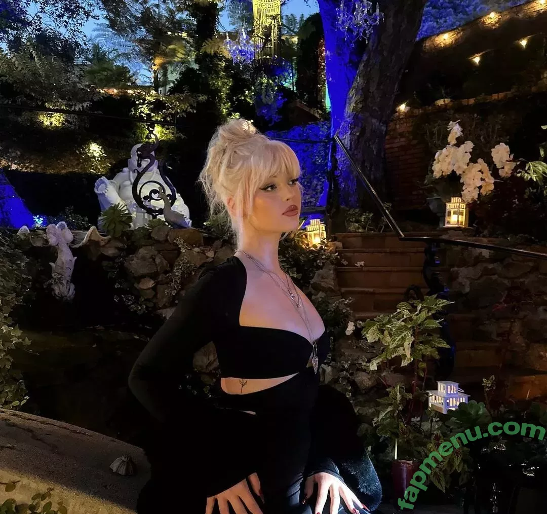 Loren Gray nude photo #0886 (iamlorengray / loren / lorengray)