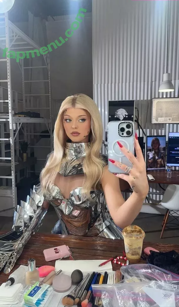 Loren Gray nude photo #0903 (iamlorengray / loren / lorengray)