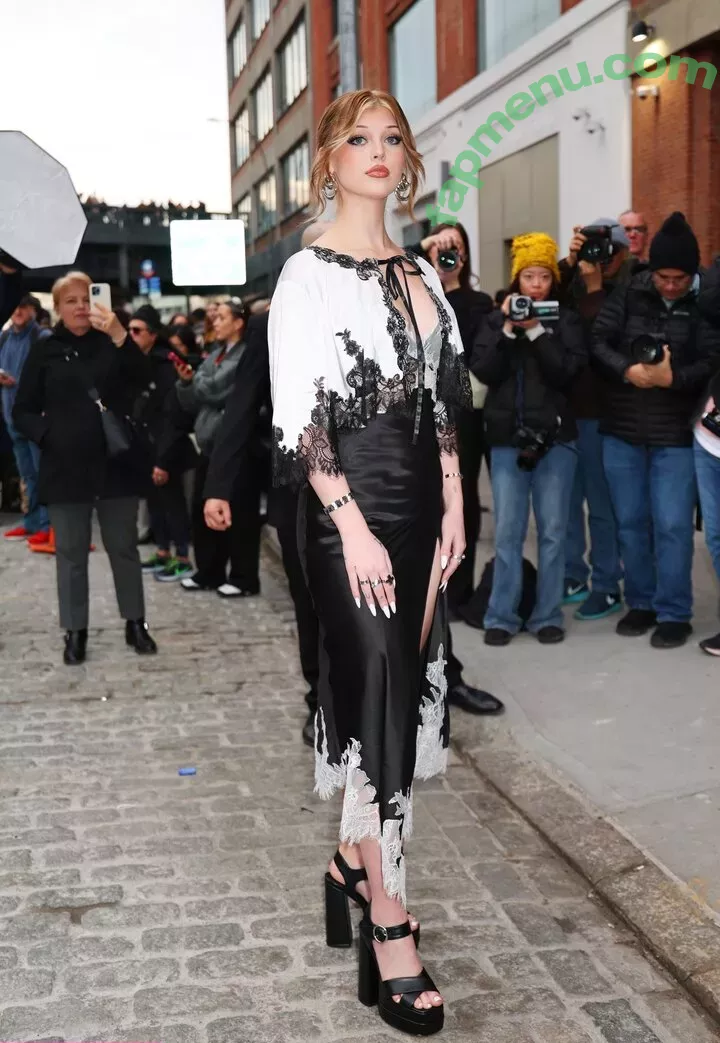 Loren Gray nude photo #0957 (iamlorengray / loren / lorengray)