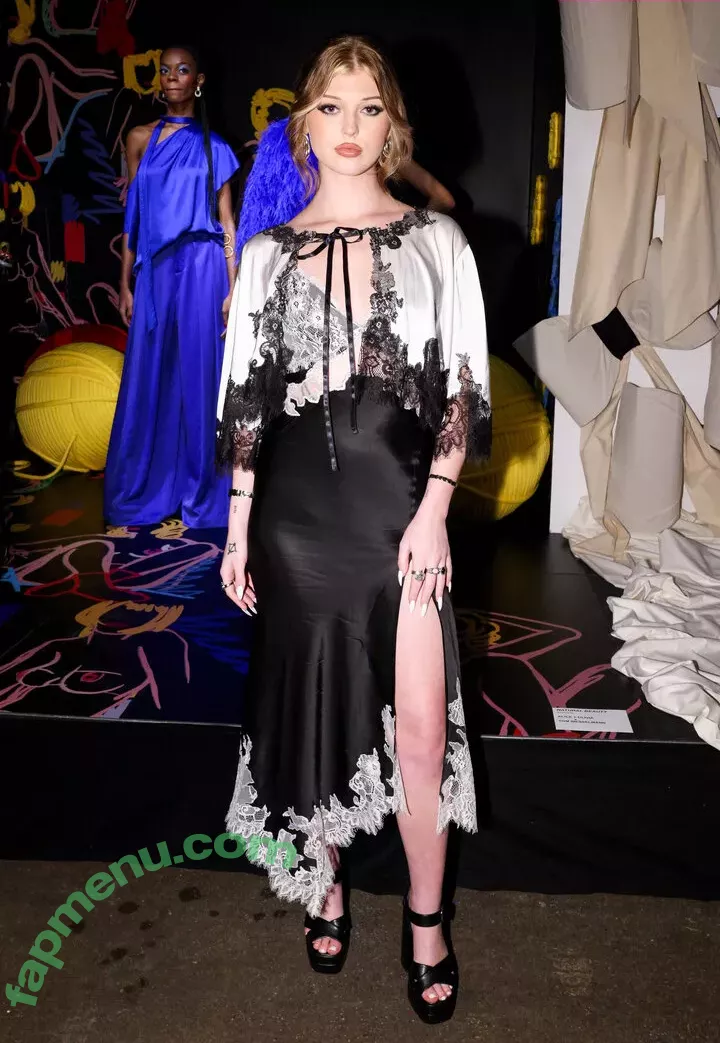 Loren Gray nude photo #0969 (iamlorengray / loren / lorengray)