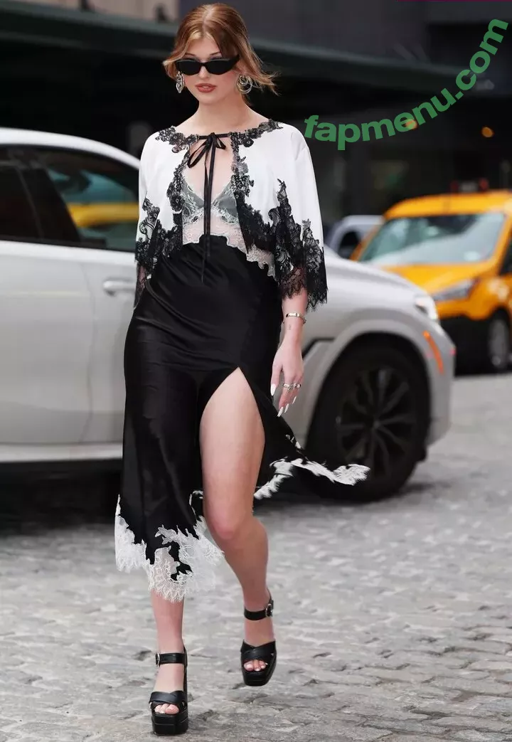 Loren Gray nude photo #0974 (iamlorengray / loren / lorengray)