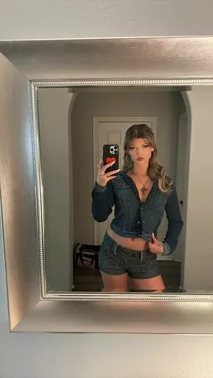 Loren Gray / iamlorengray / loren / lorengray nude photo #1004