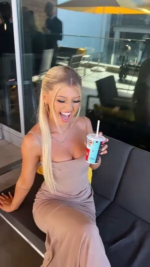 Loren Gray / iamlorengray / loren / lorengray nude photo #1088