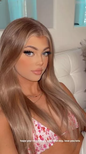 Loren Gray / iamlorengray / loren / lorengray nude photo #1144