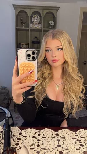 Loren Gray / iamlorengray / loren / lorengray nude photo #1399