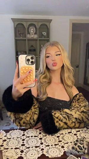 Loren Gray / iamlorengray / loren / lorengray nude photo #1417