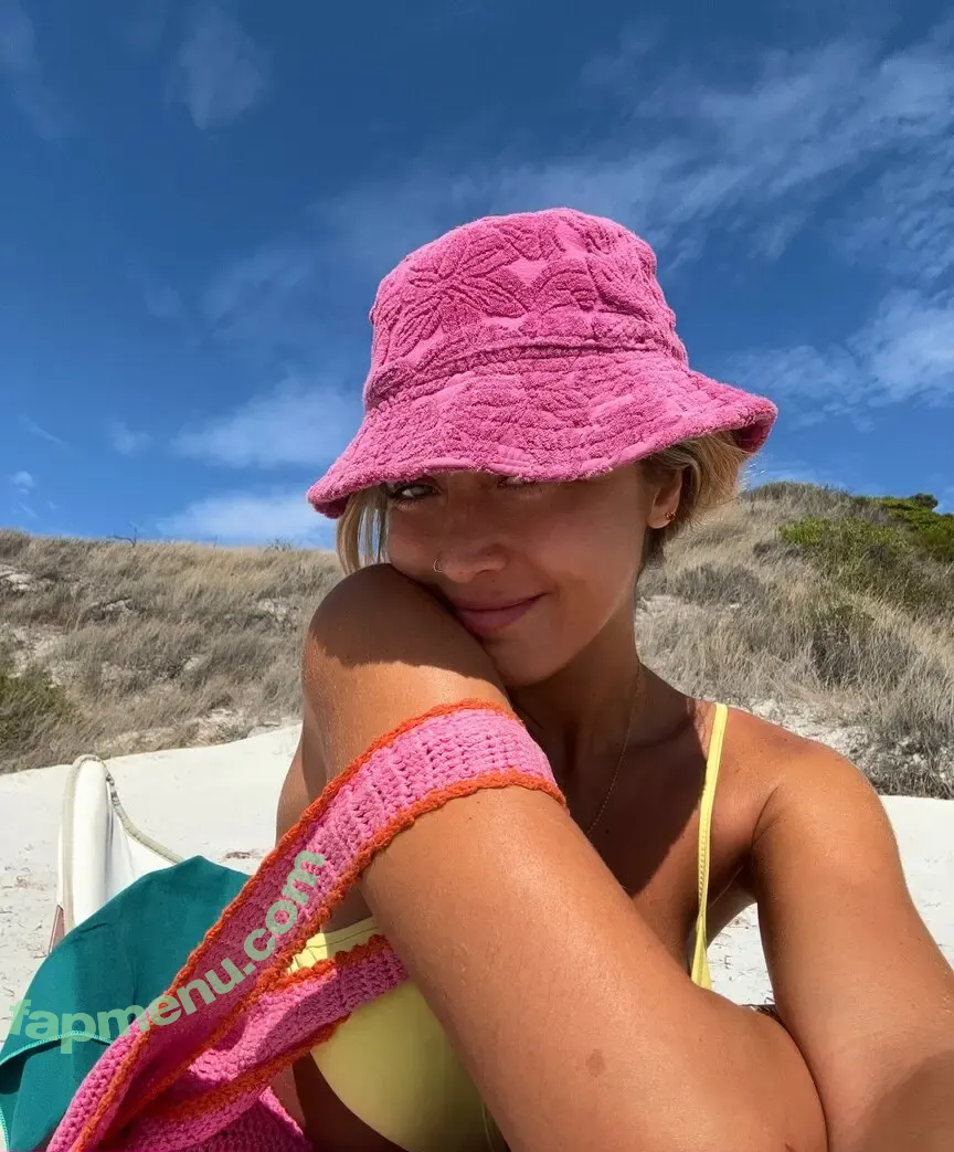 Lorena Amadio nude photo #0022 (lorenaamadio)