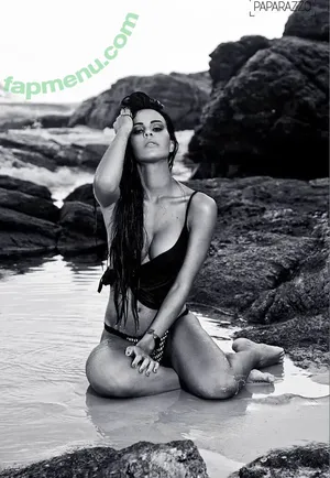Lorena Bueri / lorenabueristylist nude photo #0020