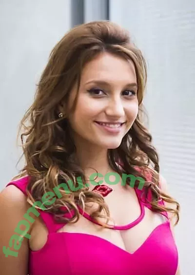 Lorena Comparato nude photo #0007 (lorenacomparato)