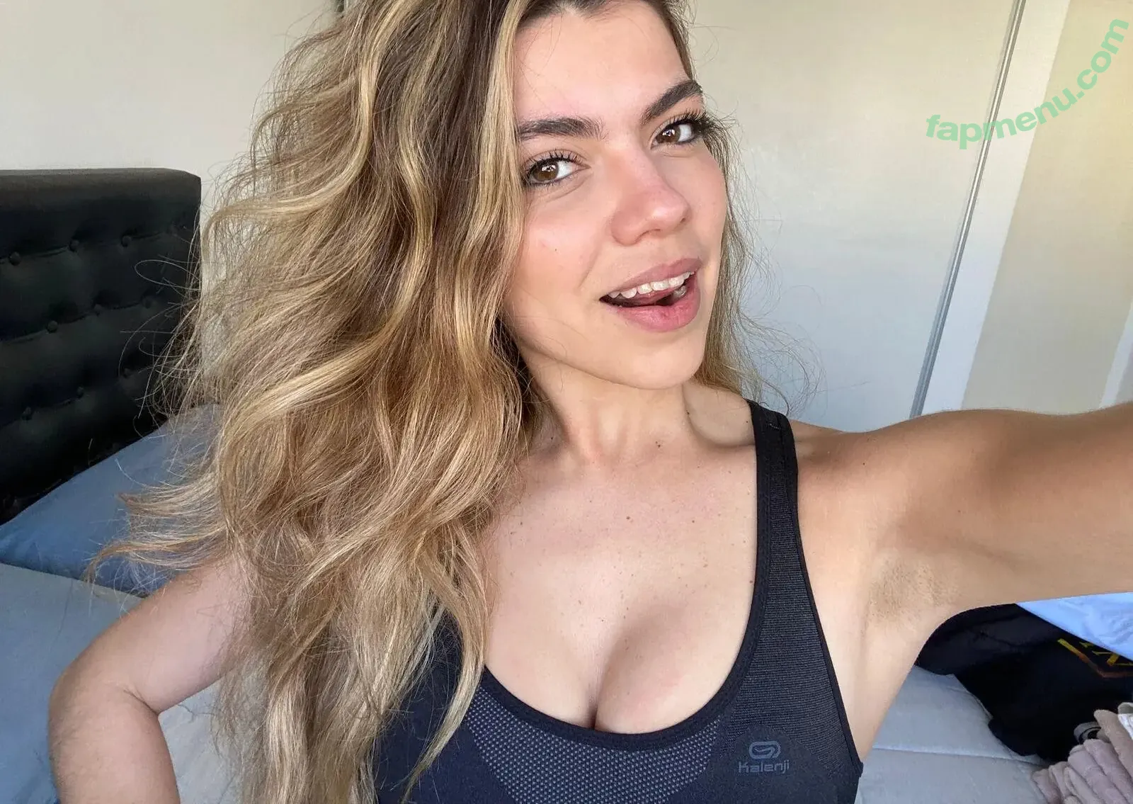 Lorena Fel nude photo #0004 (fellorena / lorefel21)
