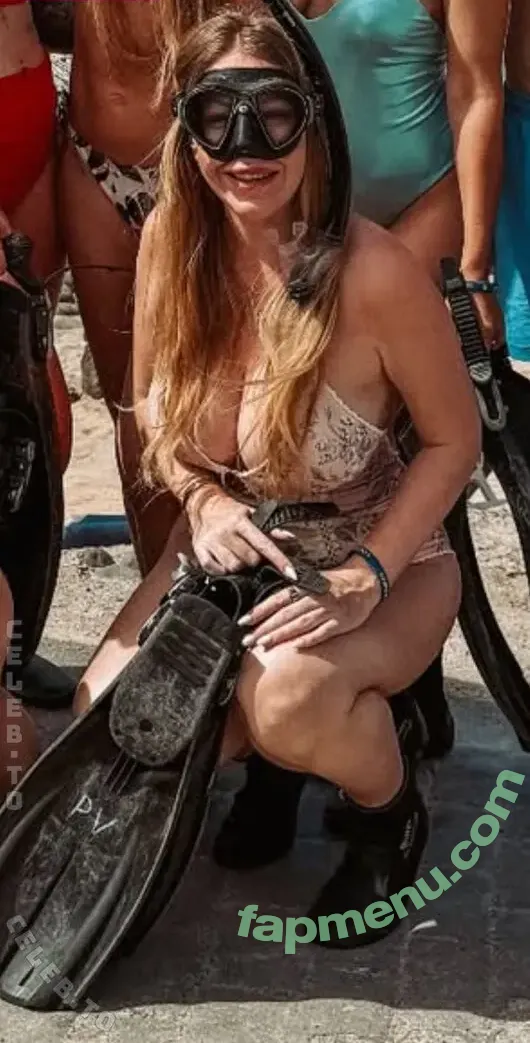 Lorena Gabor nude photo #0015 (LorenaGabor8 / winwithlorena)