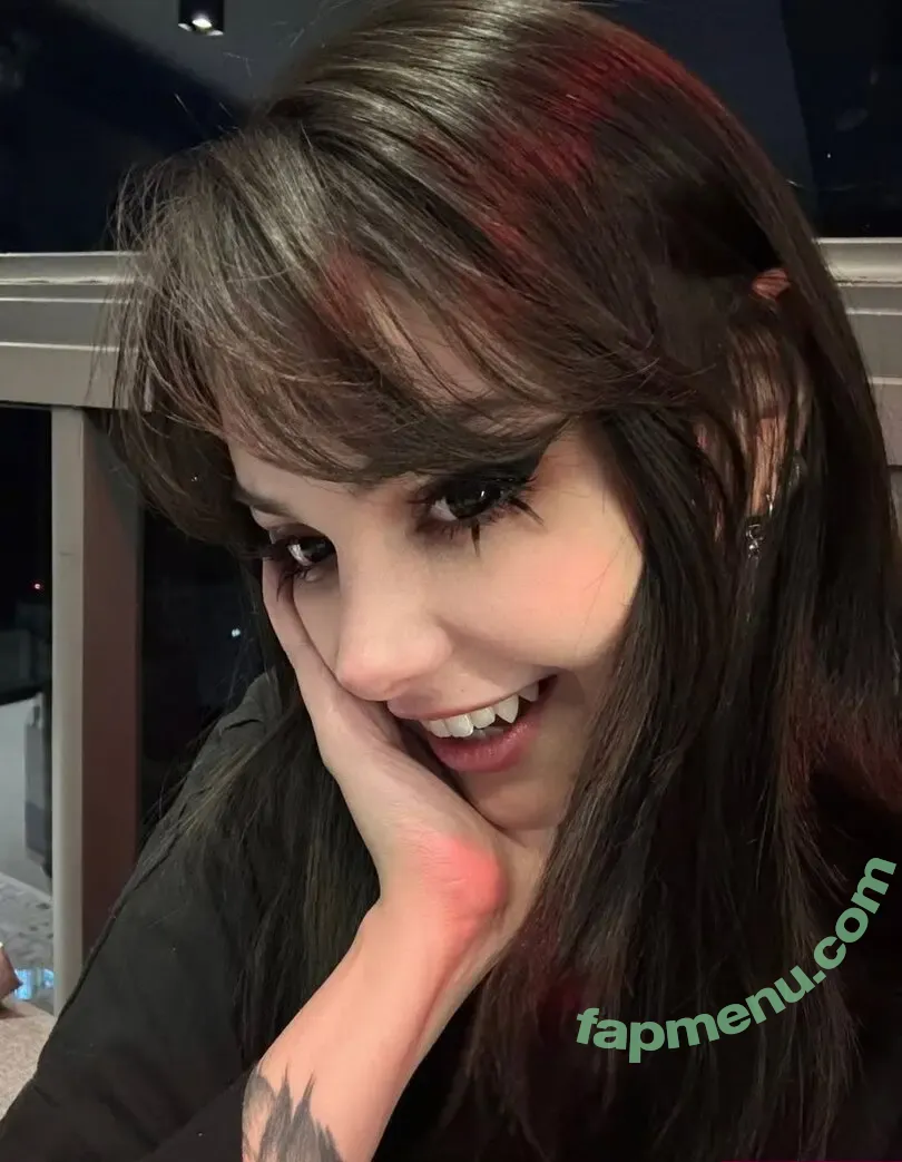 Lorena Orsi nude photo #0033 (Namorada do Cellbit / lorenaaorsi)