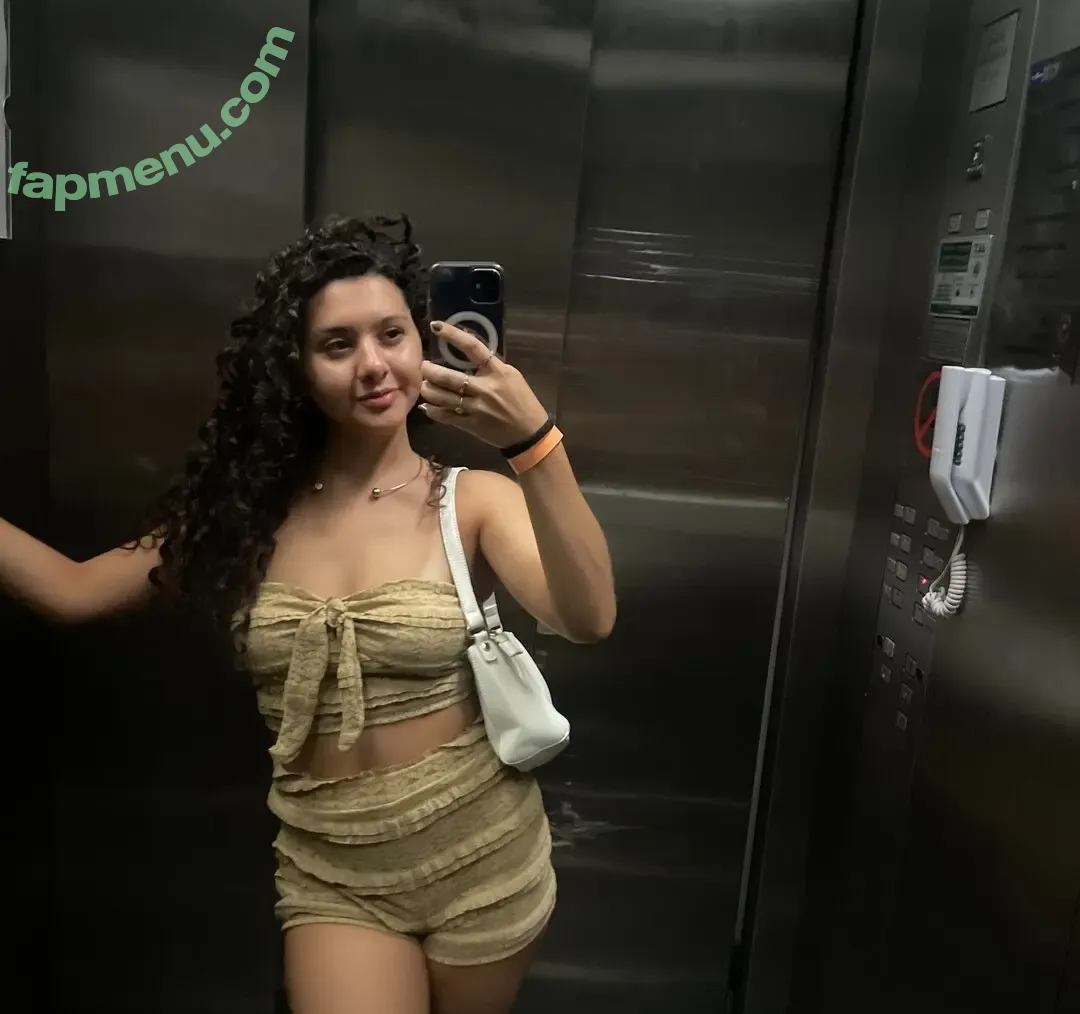 Lorena Tucci nude photo #0120 (lorenatucci)