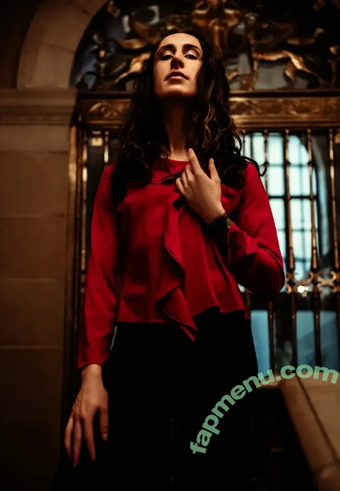 Lorence Vennes nude photo #0019 (laurencevenne / mllevennes)