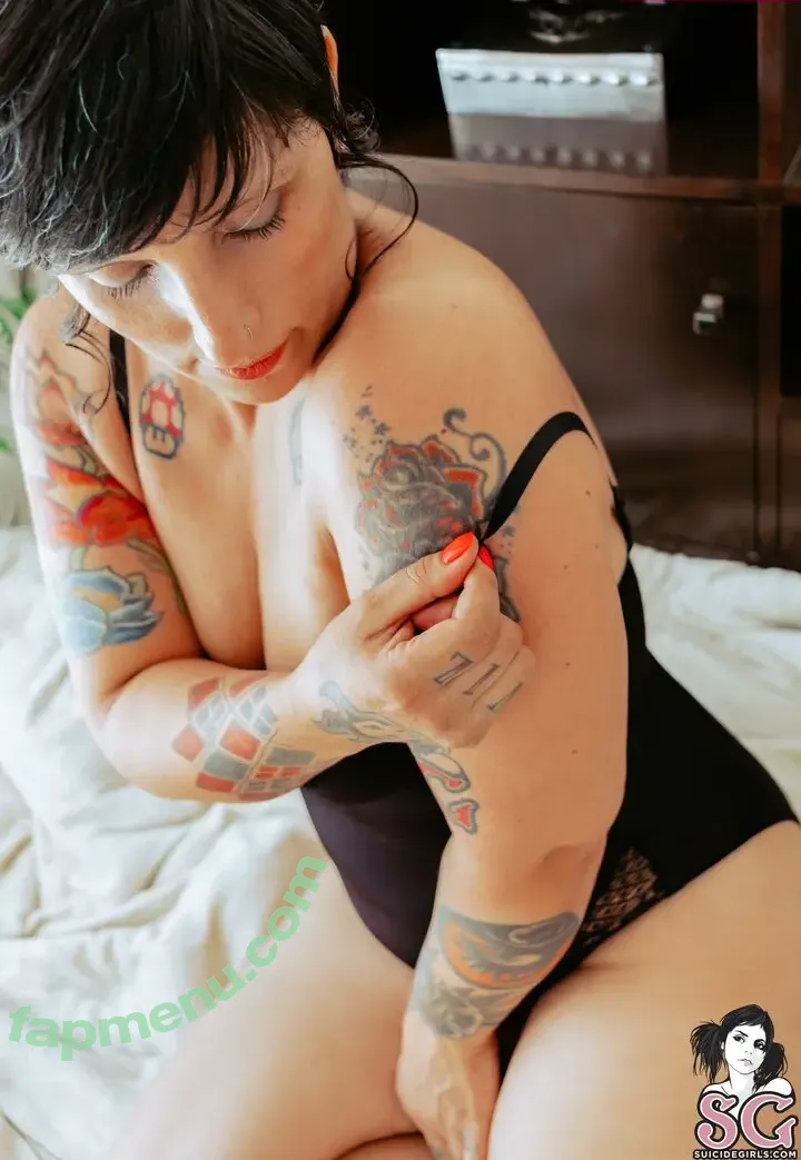 Loresol nude photo #0026 (loresolteje)