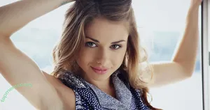 Loretta / Hailey Marshall / dropdeadsugarr / lorettaloveslifting / neonbabexoxo / not.your.b / noturb nude photo #0040