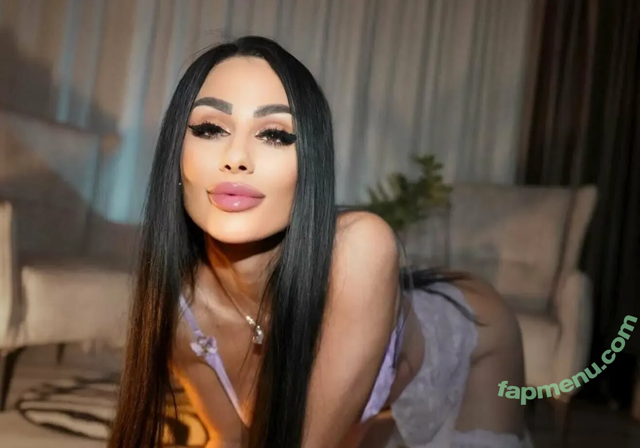 lorettelorena nude photo #0001 (lorettelorena)