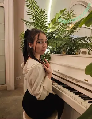 lornaelin / loorrrnnnnaaaaa nude photo #0005