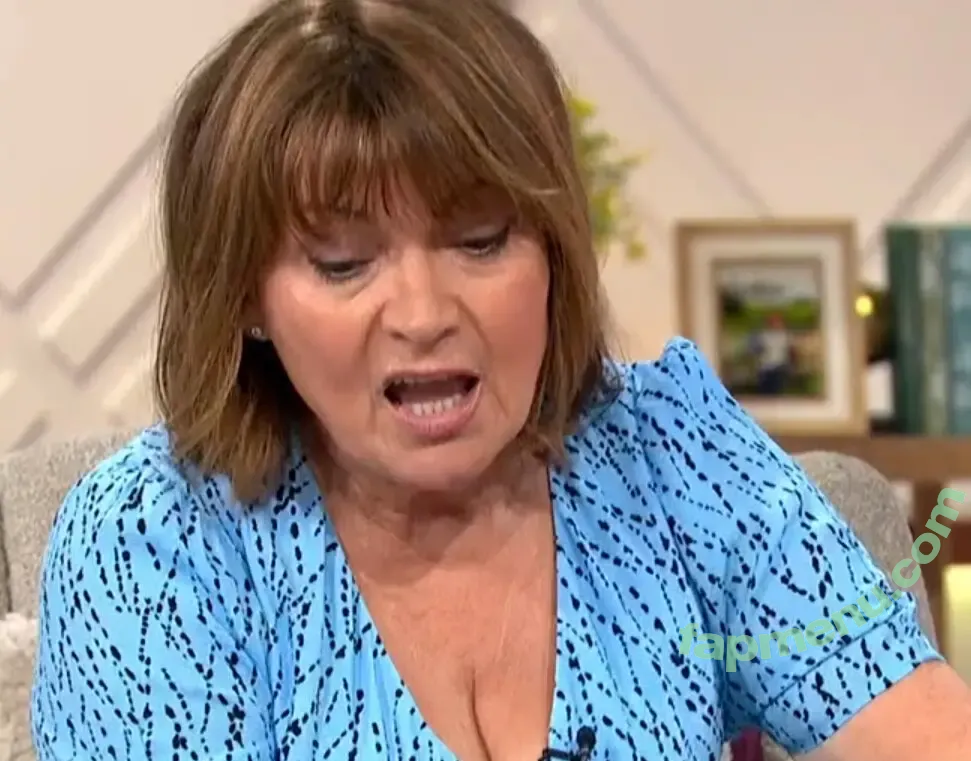 Lorraine Kelly nude photo #0015 (lorrainekellysmith)