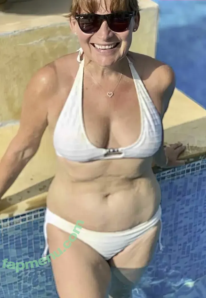 Lorraine Kelly nude photo #0032 (lorrainekellysmith)