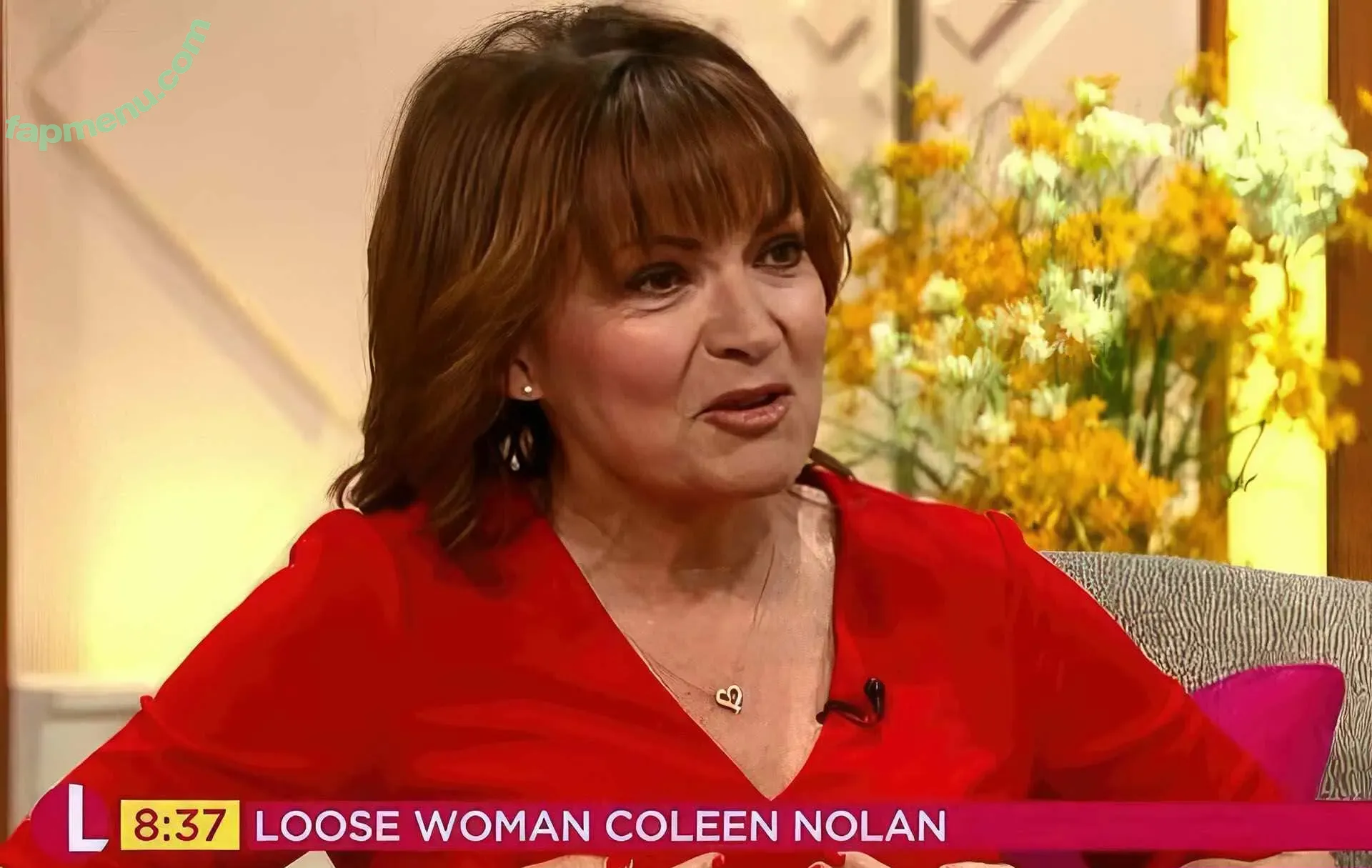 Lorraine Kelly nude photo #0071 (lorrainekellysmith)