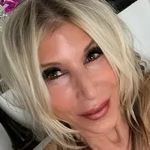 Lorraine Lewis / lorrainelewisrocks nude photo #0003