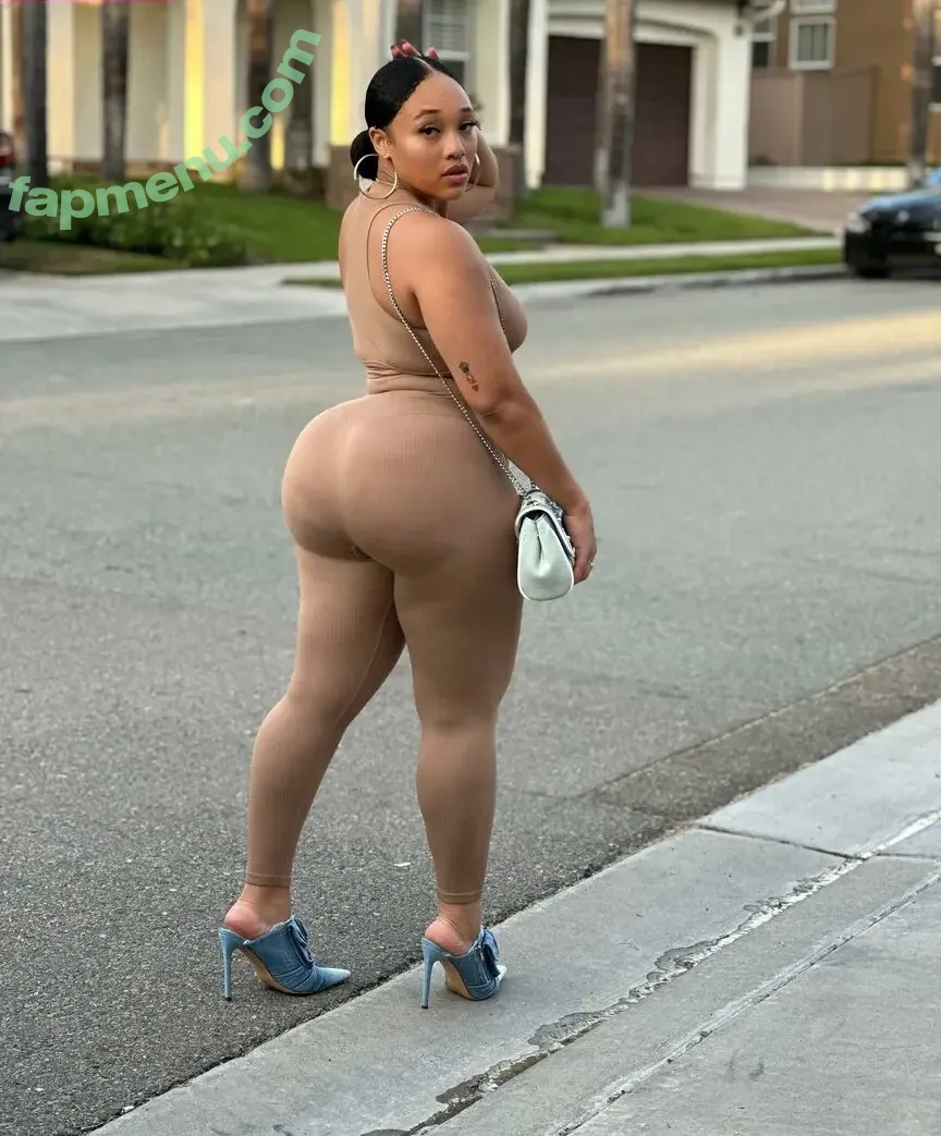 Lorraine Ward nude photo #0006 (Cocaine Lorraine / lorraine_sd)