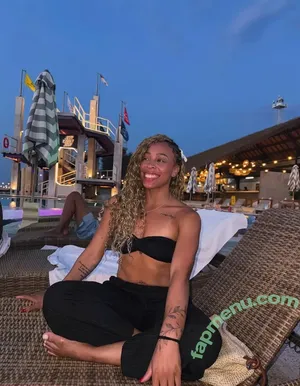 Lorrane Dos Santos / loloo_santos nude photo #0206