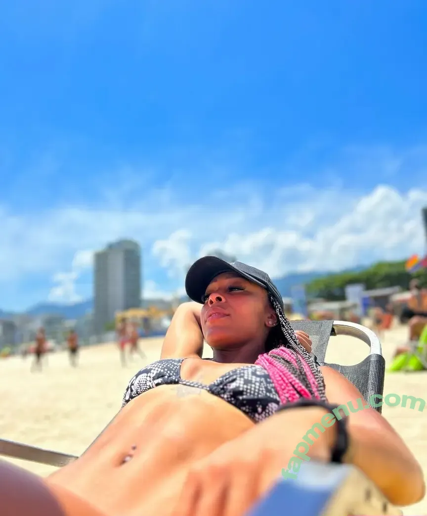 Lorrane Dos Santos nude photo #0005 (loloo_santos)