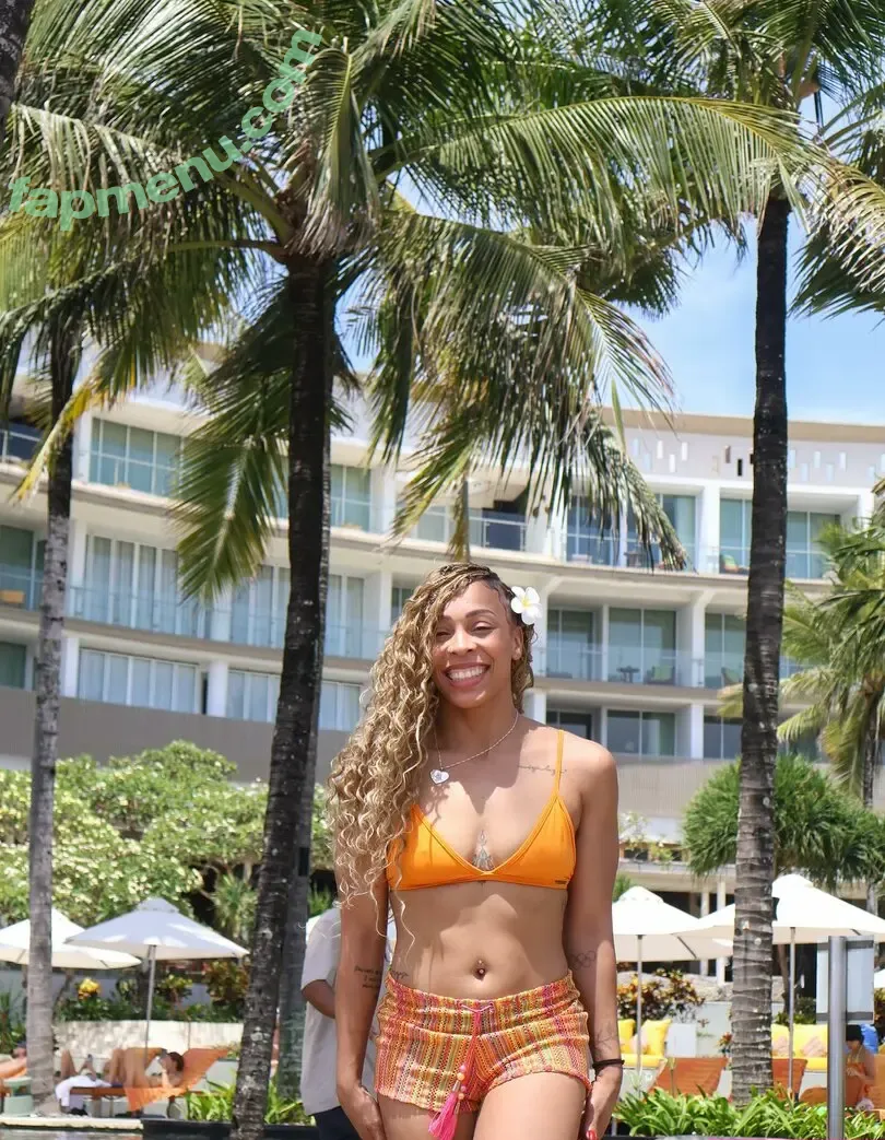 Lorrane Dos Santos nude photo #0177 (loloo_santos)