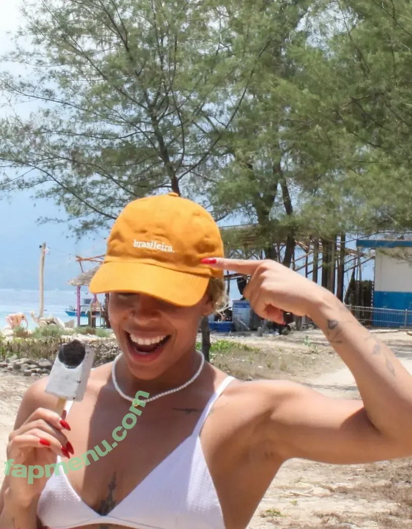 Lorrane Dos Santos nude photo #0201 (loloo_santos)