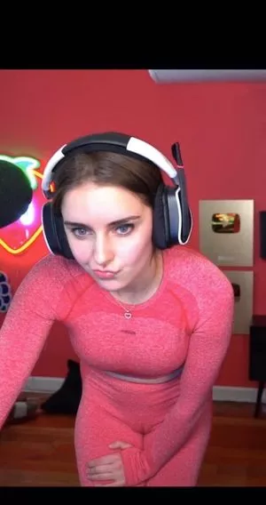 Loserfruit / brattykayla nude photo #0005