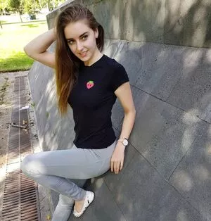 Loserfruit / brattykayla nude photo #0017