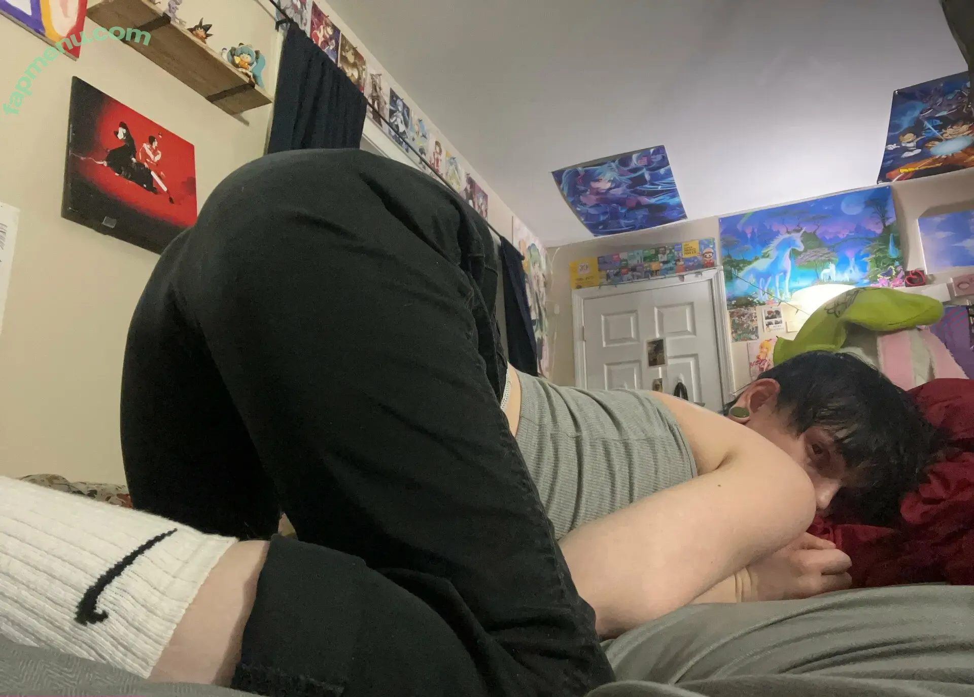 loserzomboy nude photo #0039 (loserzomboy)