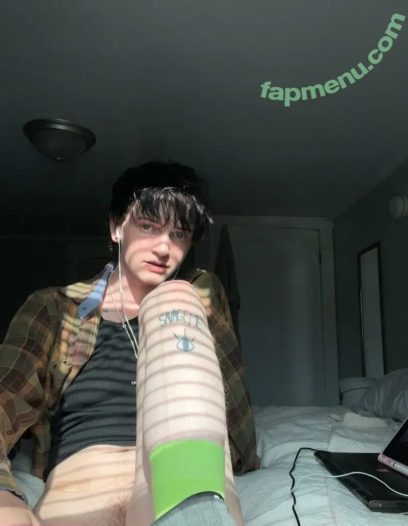 loserzomboy nude photo #0148 (loserzomboy)