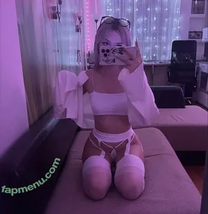 Lostfuel / lusssty / lustfu3l / xllberry_ nude photo #0002