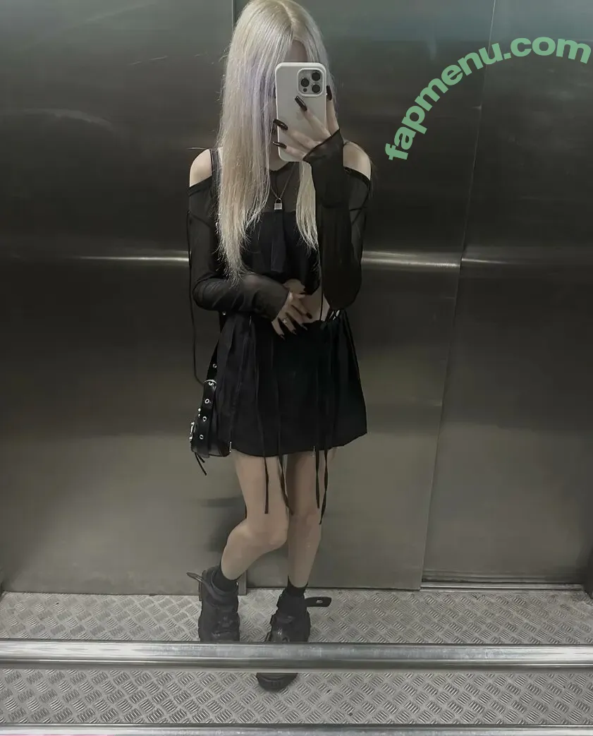 Lostfuel nude photo #0008 (lusssty / lustfu3l / xllberry_)