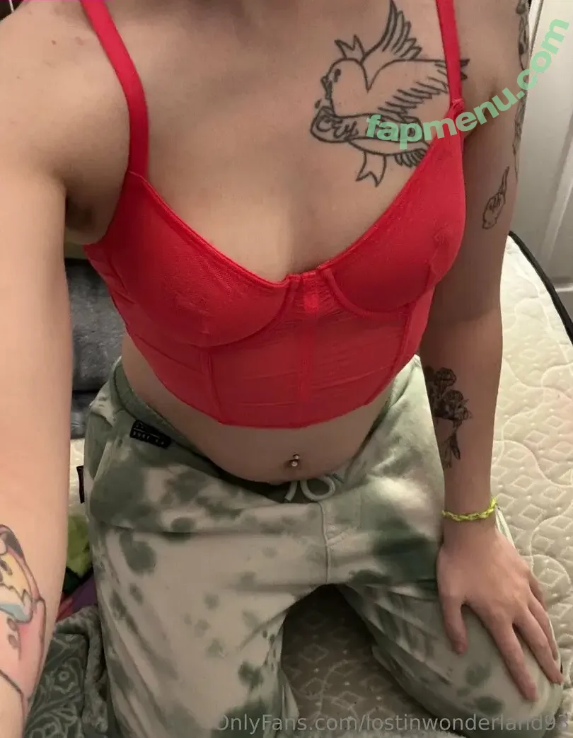 lostinwonderland93 nude photo #0003 (lostinwonderland93)