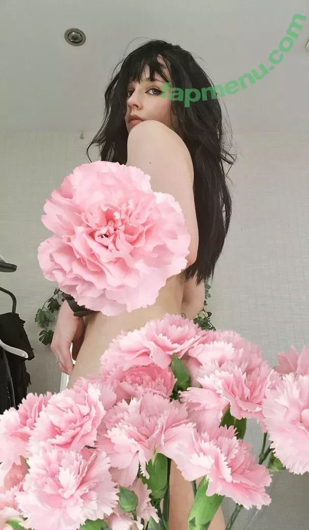 lotjeof nude photo #0025 (lotjeon)