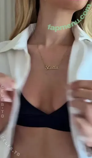 Lotta Emilie Stichler / lotta.stichler / lottastichler nude photo #0309