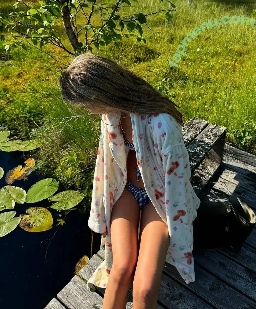 Lotta Emilie Stichler nude photo #0086 (lotta.stichler / lottastichler)