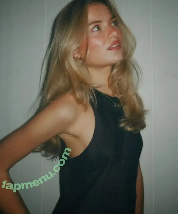 Lotta Emilie Stichler nude photo #0140 (lotta.stichler / lottastichler)