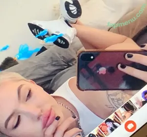  nude photo #0001