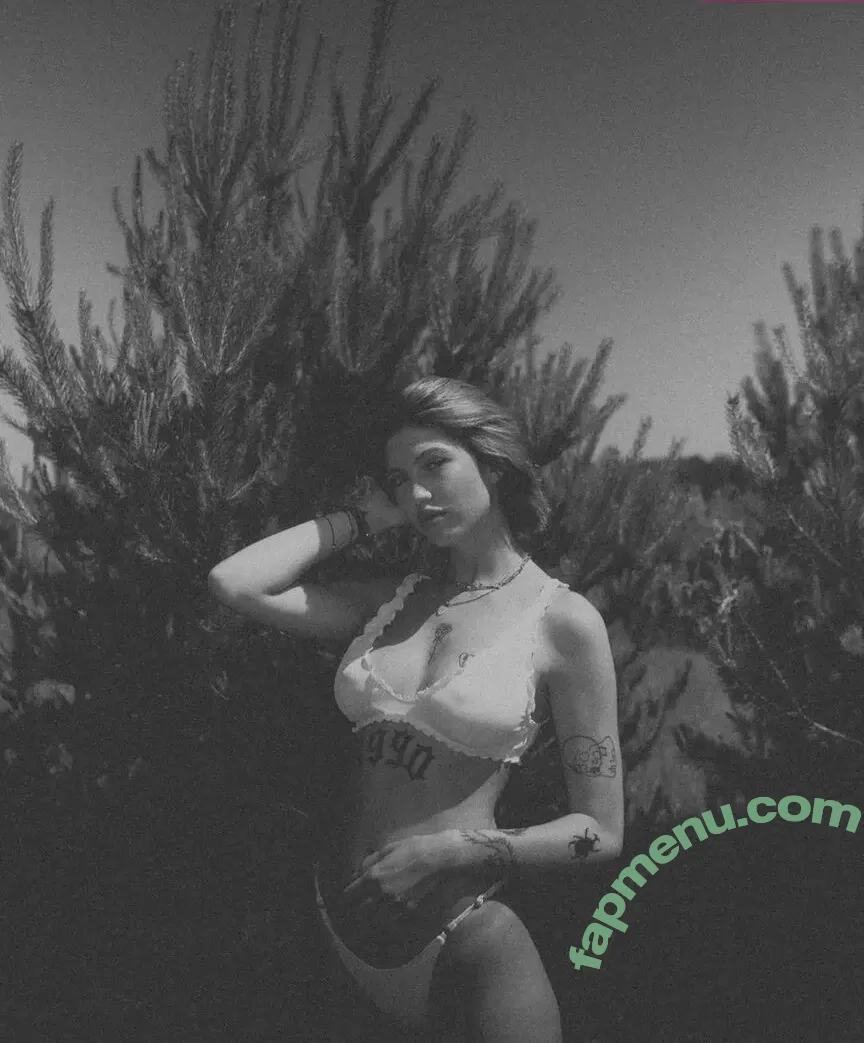 Lotta.m nude photo #0043 (Lotta.m)
