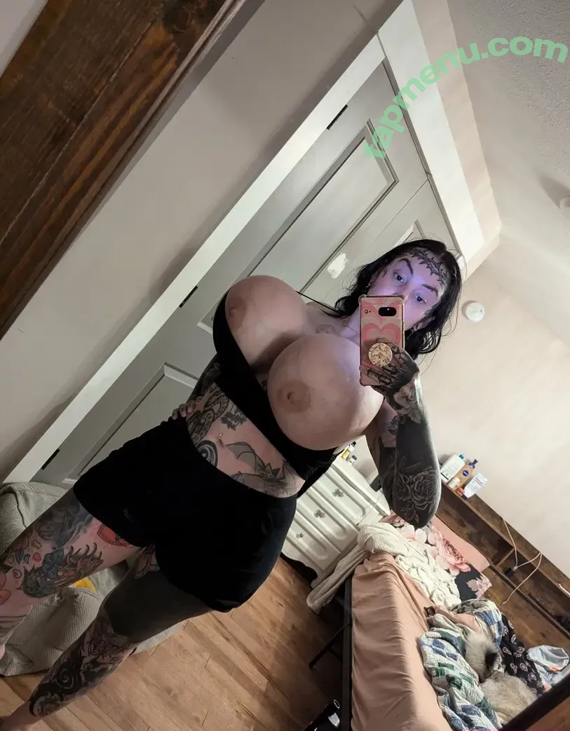 LotteOddities nude photo #0174 (Charlotte / lotteodditiesfree)