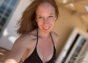 lottieonlyfans / lottietomlinson nude photo #0011