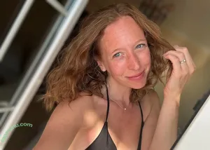 lottieonlyfans / lottietomlinson nude photo #0018