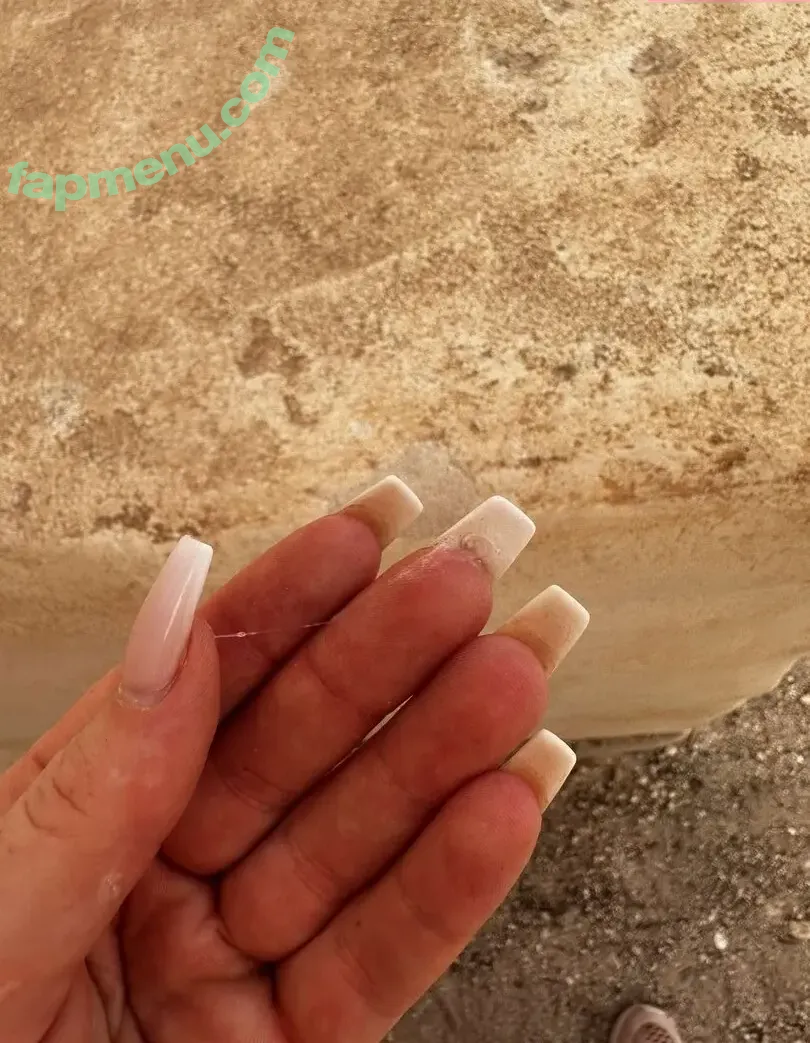 Lottiies Life nude photo #0261 (_lottiiiee_ / ladyinred-1)