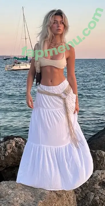 Lotty_kxa nude photo #0347 (Lotty_kxa)