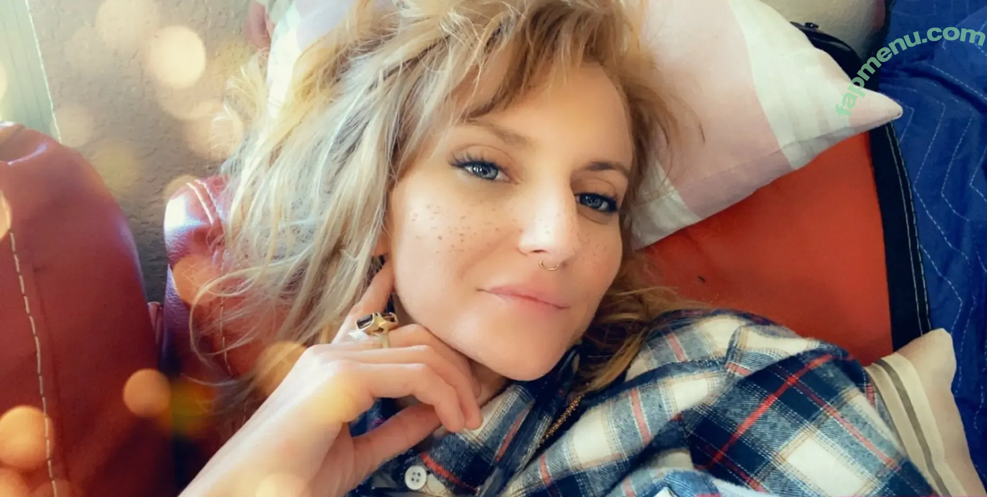 lotusladytroupe nude photo #0011 (lotusladytroupe)